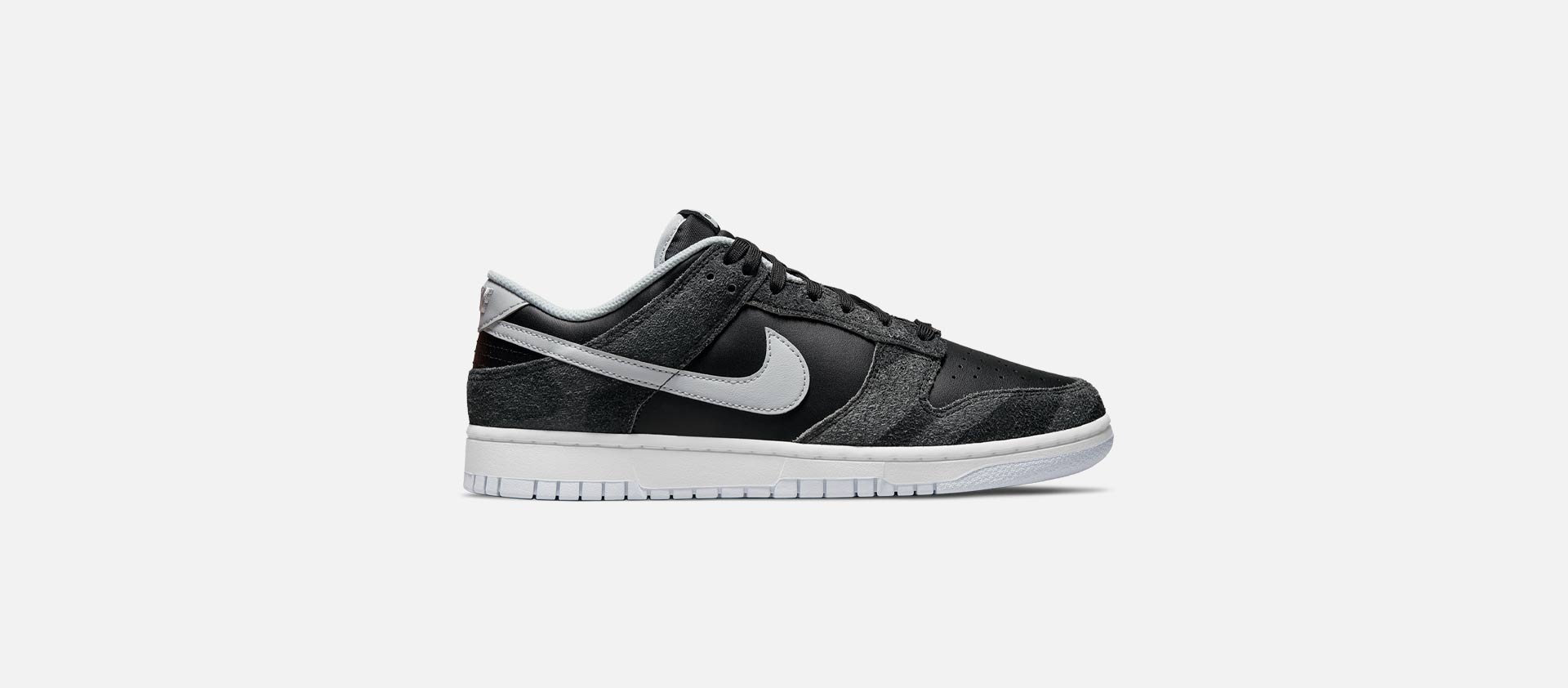 Raffles Nike Dunk Low Premium “Zebra” DH7913-001